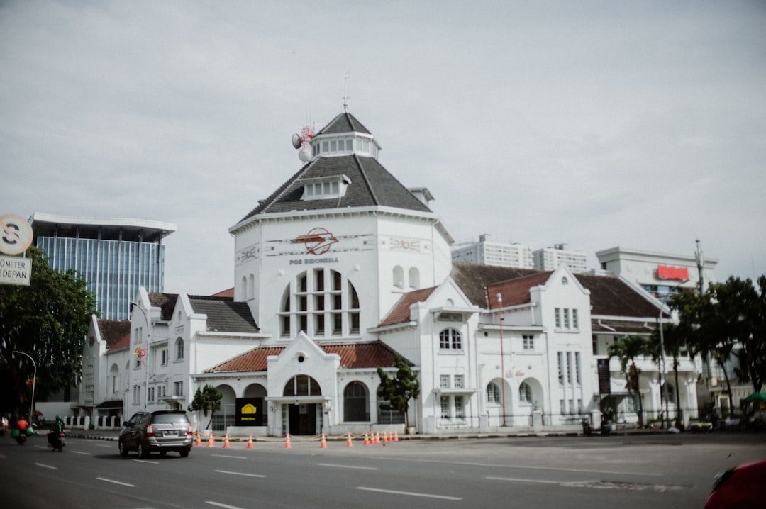Sumatra: Jungle, Volcanoes and Lake Toba